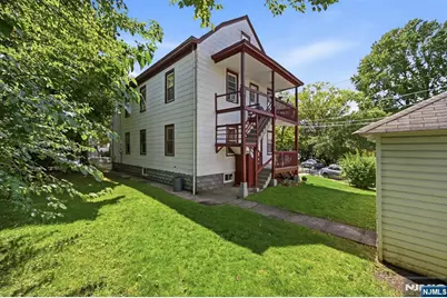 948 Van Houten Avenue, Clifton, NJ 07013 - Photo 25