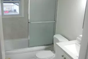 420 Kipp Ave, Hasbrouck Heights, NJ 07604 - Photo 5