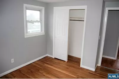 420 Kipp Avenue, Hasbrouck Heights, NJ 07604 - Photo 9