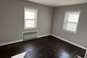 15 Victor Pl, Hawthorne, NJ 07506 - Photo 9