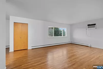 1542 10th Street 2 #2, Fort Lee, NJ 07024 - Photo 5