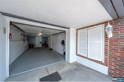 378 Cator Avenue, Jersey City, NJ 07305 - Photo 27