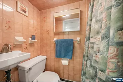 378 Cator Avenue, Jersey City, NJ 07305 - Photo 23