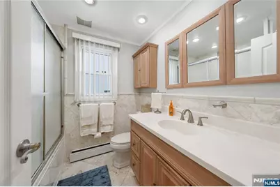 378 Cator Avenue, Jersey City, NJ 07305 - Photo 17
