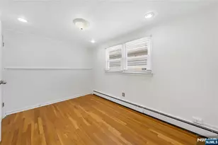 378 Cator Ave, Jersey City, NJ 07305 - Photo 19