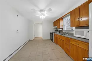 378 Cator Ave, Jersey City, NJ 07305 - Photo 15