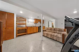 378 Cator Ave, Jersey City, NJ 07305 - Photo 25