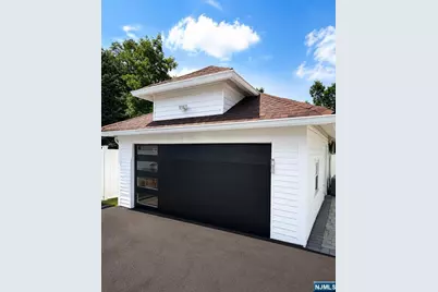 15 Pehle Avenue, Saddle Brook Township, NJ 07663 - Photo 23