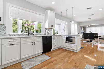 15 Pehle Avenue, Saddle Brook Township, NJ 07663 - Photo 7