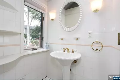 618 Fermery Drive, New Milford, NJ 07646 - Photo 27