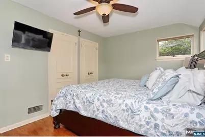 618 Fermery Drive, New Milford, NJ 07646 - Photo 21