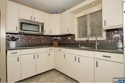 618 Fermery Drive, New Milford, NJ 07646 - Photo 11