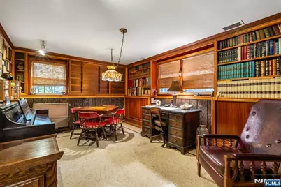 301 Raymond Street, Hillsdale, NJ 07642 - Photo 21