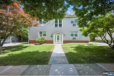 44 Gates Avenue 2 #2, Montclair, NJ 07042 - Photo 1