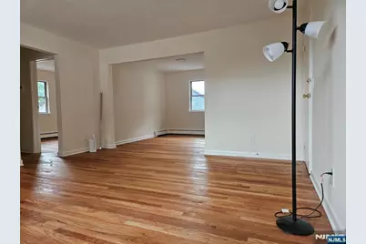 340 Undercliff Avenue 6-A #6-A, Edgewater, NJ 07020 - Photo 1