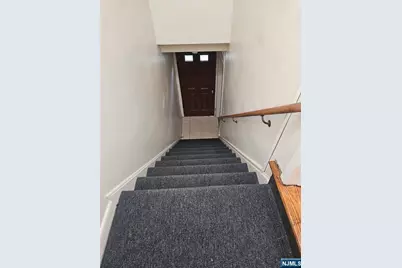 340 Undercliff Avenue 6-A #6-A, Edgewater, NJ 07020 - Photo 13