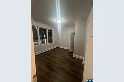 133 Anderson Avenue 2F #2f, Fairview, NJ 07022 - Photo 5
