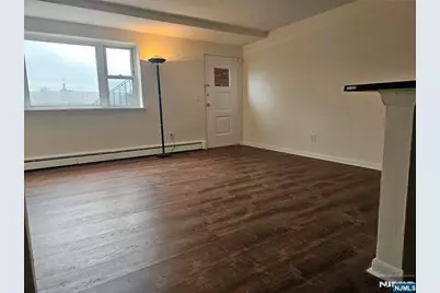 340 Undercliff Avenue 12-B #12-B, Edgewater, NJ 07020 - Photo 1