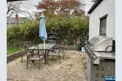 242 Brook Avenue 2 #2, Passaic, NJ 07055 - Photo 11
