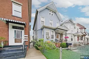 402 Davis Ave, Harrison, NJ 07029 - Photo 1