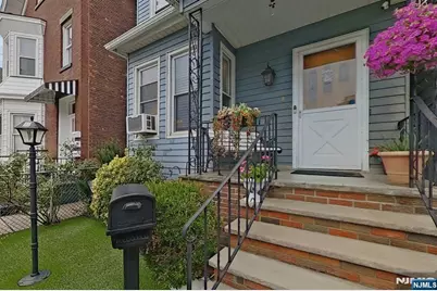 402 Davis Avenue, Harrison, NJ 07029 - Photo 7
