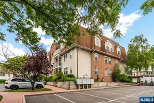 400 Crown Ct 581, Edgewater, NJ 07020 - Photo 29