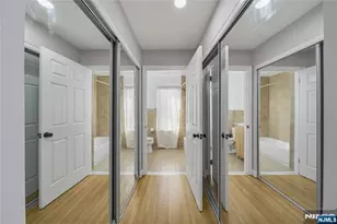 400 Crown Ct 581, Edgewater, NJ 07020 - Photo 21