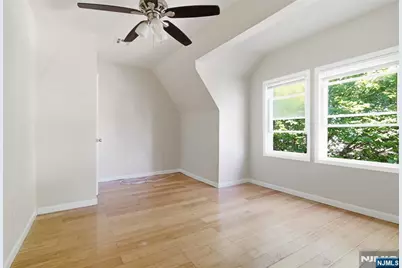 26-28 Seymour Avenue 3 #3, Newark, NJ 07108 - Photo 17