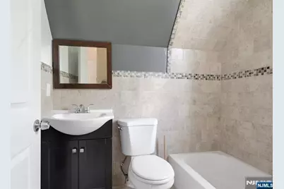 26-28 Seymour Avenue 3 #3, Newark, NJ 07108 - Photo 15
