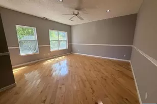 312 Brittany Dr, Wayne, NJ 07470 - Photo 5