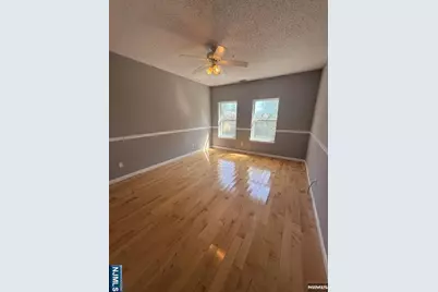 312 Brittany Drive, Wayne, NJ 07470 - Photo 15