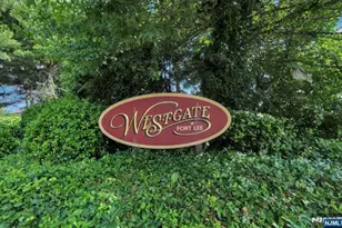 1504 Westgate Dr, Fort Lee, NJ 07024 - Photo 21