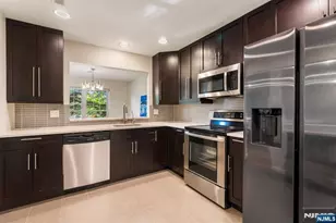 1504 Westgate Dr, Fort Lee, NJ 07024 - Photo 9