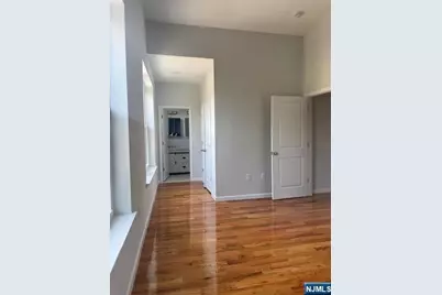 181 S Munn Avenue 4 #4, Irvington, NJ 07111 - Photo 7