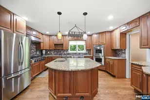 188 Doretta St, River Vale Township, NJ 07675 - Photo 7