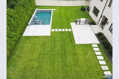 50 Roberts Road, Englewood Cliffs, NJ 07632 - Photo 7
