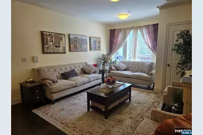 255 Laird Avenue 2 #2, Cliffside Park, NJ 07010 - Photo 3