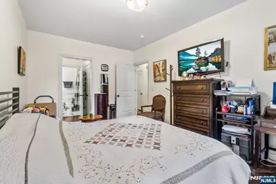 255 Laird Avenue 2 #2, Cliffside Park, NJ 07010 - Photo 13