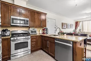 255 Laird Ave 2, Cliffside Park, NJ 07010 - Photo 7