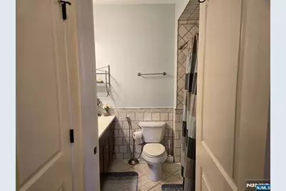 255 Laird Avenue 2 #2, Cliffside Park, NJ 07010 - Photo 11