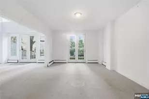 207 Shearwater Ct 17, Jersey City, NJ 07305 - Photo 15