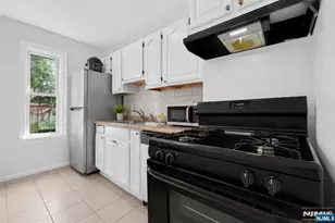 140 Englewood Ave 5B, Teaneck Township, NJ 07666 - Photo 7