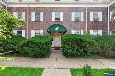 140 Englewood Avenue 5B #5B, Teaneck Township, NJ 07666 - Photo 3