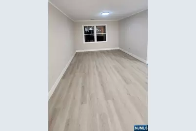 731 Lake Avenue 2 #2, Lyndhurst Township, NJ 07071 - Photo 9
