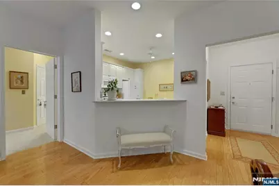 100 Ridgewood Road 215 #215, Washington Township, NJ 07676 - Photo 13