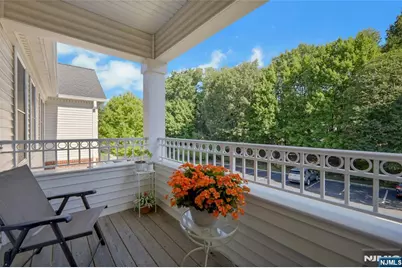 100 Ridgewood Road 215 #215, Washington Township, NJ 07676 - Photo 35