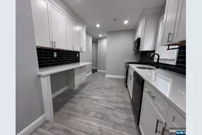 109 Arlington Boulevard 1 #1, North Arlington, NJ 07031 - Photo 7