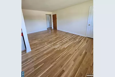 250 Rochelle Avenue A-3 #A-3, Rochelle Park Township, NJ 07662 - Photo 5