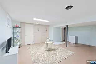 36-14 Northern Dr, Fair Lawn, NJ 07410 - Photo 21