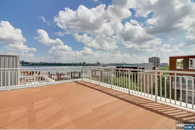 6 Vela Way, Edgewater, NJ 07020 - Photo 31